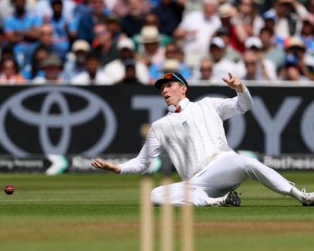 Zak Crawley of England drops Rishabh Pant with the India batter on 10.