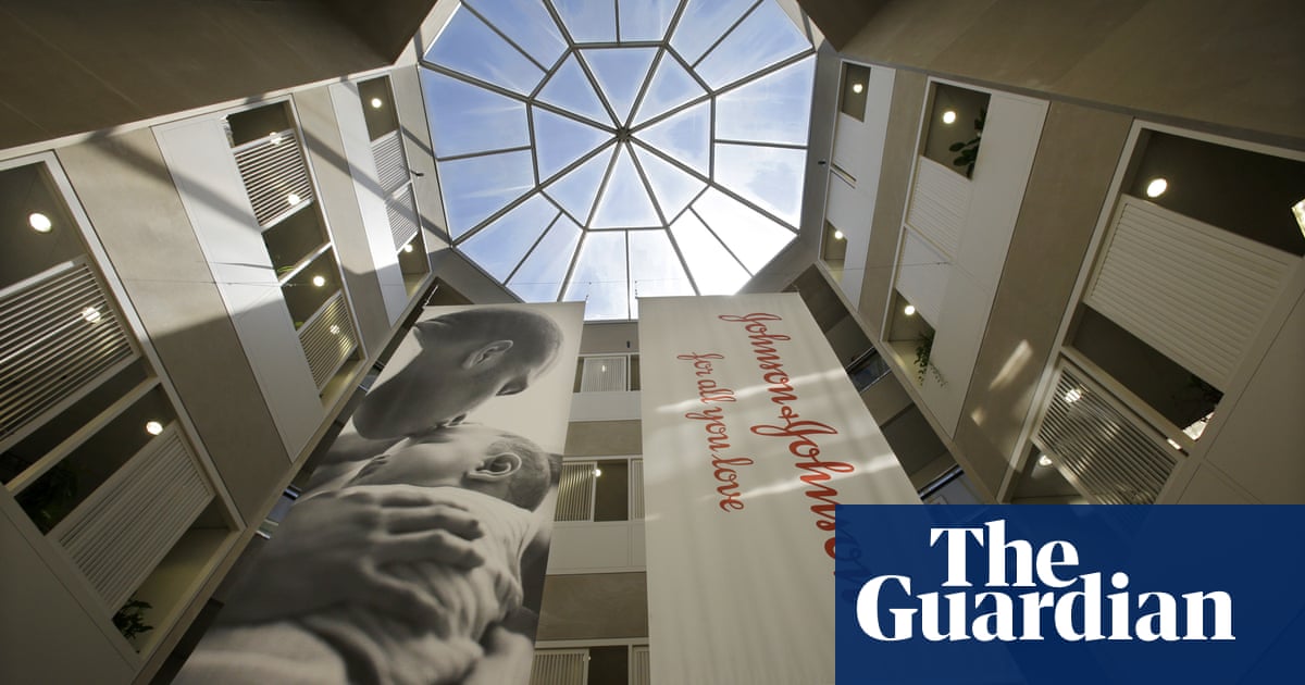 Johnson & Johnson ordered to pay $302m over pelvic mesh implant ads