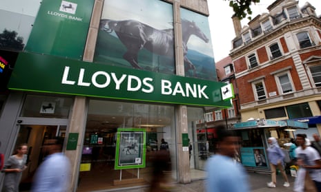 Lloyds Bank on Oxford Street