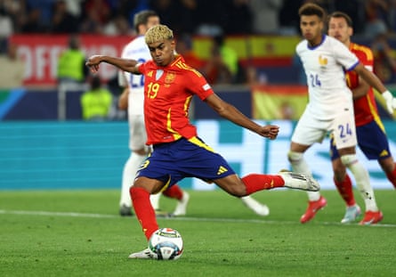 Spain’s Lamine Yamal scores their third goal against Germany in the 2025 Nations League semi-final from the penalty spot