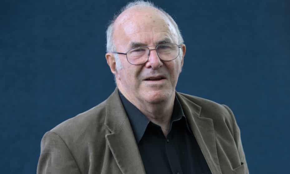 Clive James photographed at the 2007 Edinburgh International Book Festival.