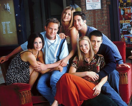 Courteney Cox, Matthew Perry, Jennifer Aniston, David Schwimmer, Lisa Kudrow and Matt LeBlanc in Friends.