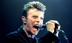 David Bowie performing in Vienna in 1996