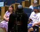 'Darth Vader' makes the case for Flock cameras at city council meeting - video
