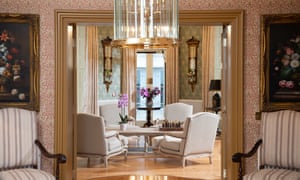 Killeavy Castle -Castle Drawing Room