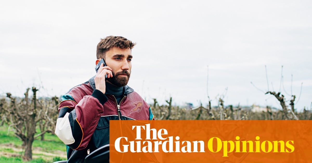 My breakdown cowl was extortionate – and that taught me an essential lesson | Adrian Chiles My breakdown cowl was extortionate – and that taught me an essential lesson | Adrian Chiles