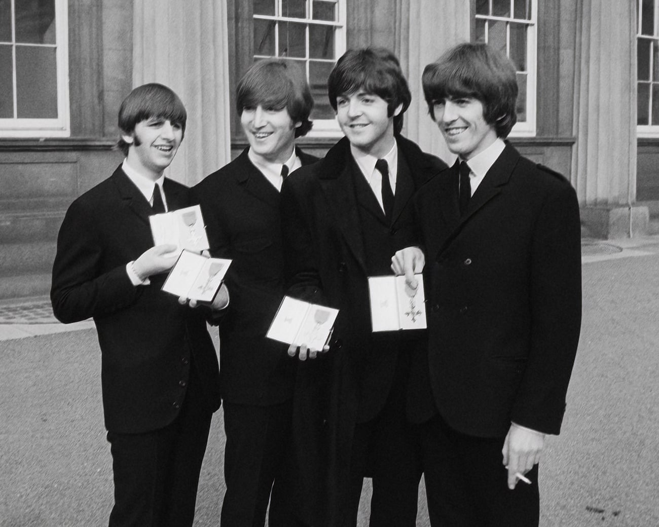 The Beatles Anthology: el ‘nuevo episodio’ mezclado de forma incendiaria parece totalmente inútil The Beatles Anthology: el ‘nuevo episodio’ mezclado de forma incendiaria parece totalmente inútil