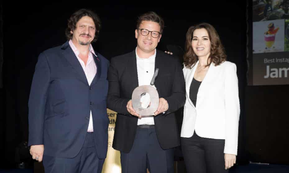 Jay Rayner and Nigella Lawson present the Best Instagram Feed for Food Lovers award to Jamie Oliver.