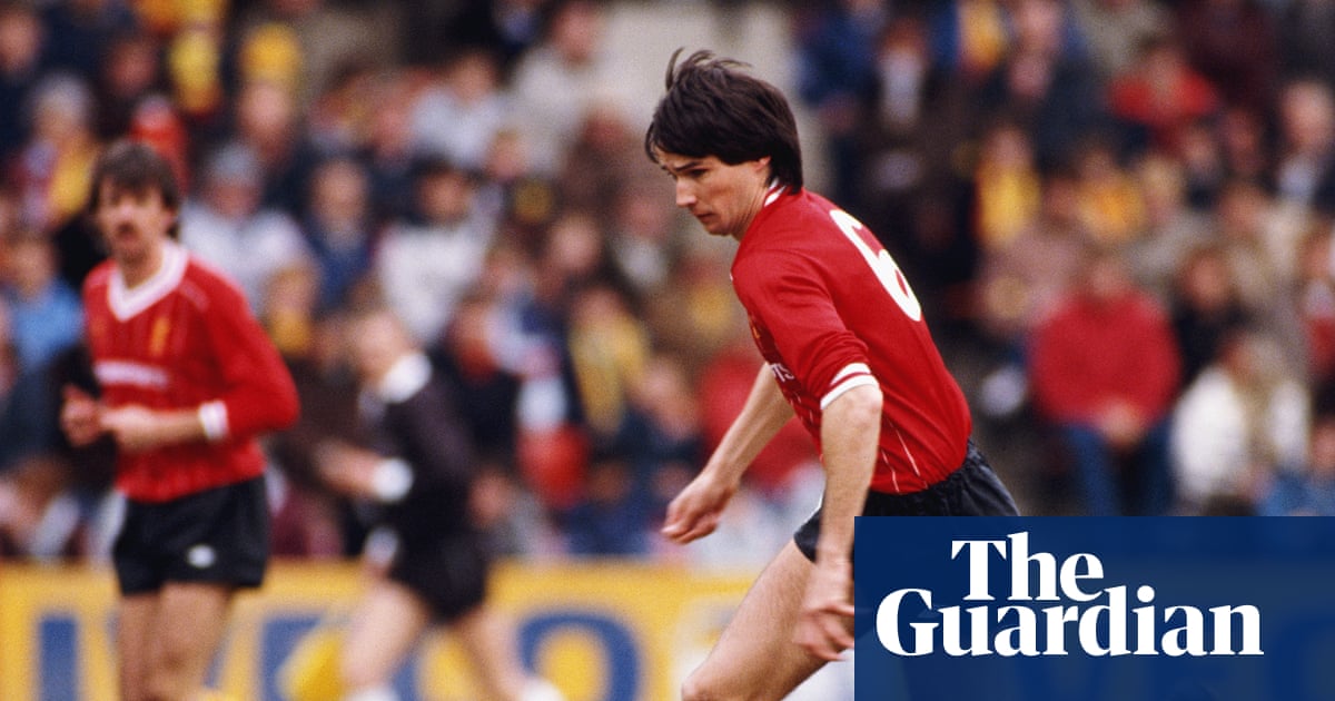 Which teams have worn parts of three different kits in the same match? | The Knowledge