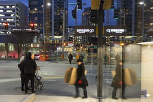 Amazon Go opens to Amazon employees in its Beta program in Seattle.