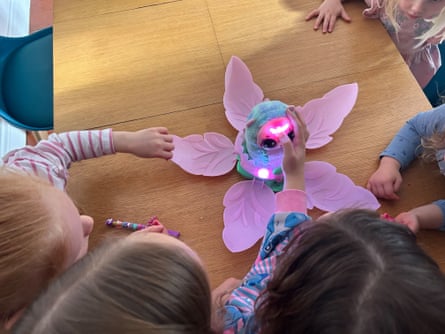 Children playing with a Hatchimals Bloomables Kittyfly