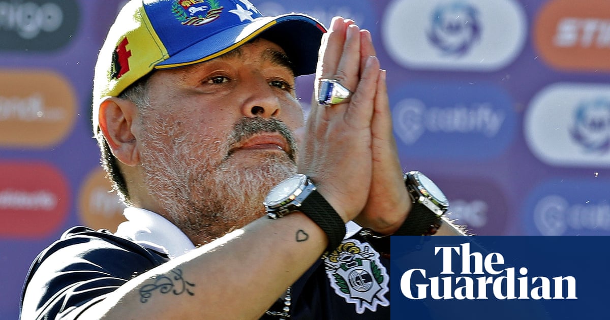 Politics derail Diego Maradona at Gimnasia after only three months