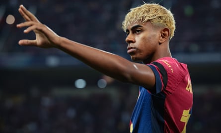FC Barcelona v FC Internazionale Milano - UEFA Champions League 2024/25 Semi Final First Leg<br>BARCELONA, SPAIN - APRIL 30: Lamine Yamal of FC Barcelona reacts prior to kick off in the UEFA Champions League 2024/25 Semi Final First Leg match between FC Barcelona and FC Internazionale Milano at Estadi Olimpic Lluis Companys on April 30, 2025 in Barcelona, Spain. (Photo by Jonathan Moscrop/Getty Images)
