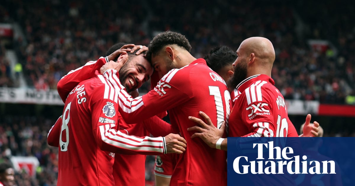 Bruno Fernandes equals assist record as Manchester United hold off battling Forest