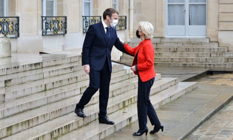 Emmanuel Macron with Ursula von der Leyen