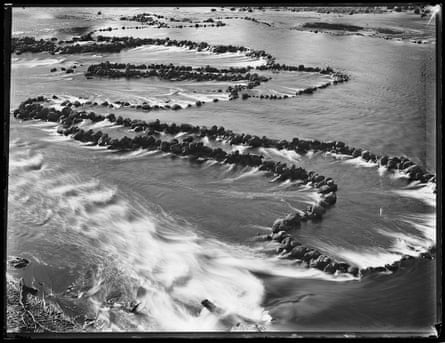 The fish traps at Brewarrina are extraordinary and ancient structures. Why aren't they better protected? | Indigenous Australians | The Guardian The fish traps at Brewarrina are extraordinary and ancient structures. Why aren't they better protected? | Indigenous Australians | The Guardian