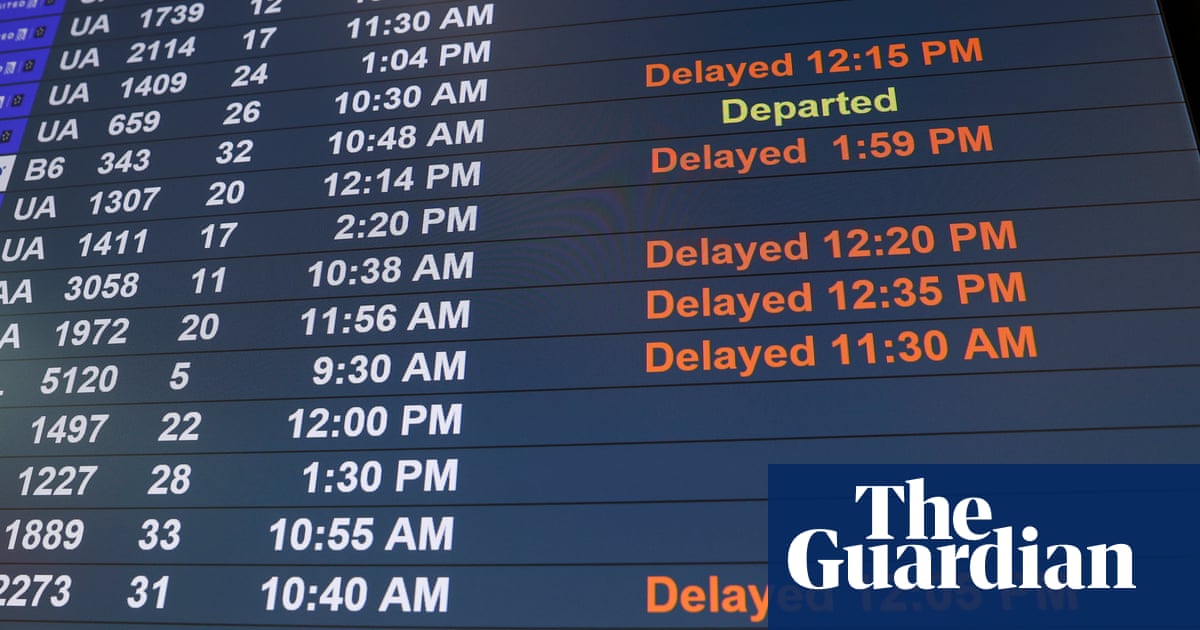 Flights at New Jersey airport capped temporarily amid air traffic control issues