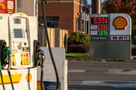 prices at a gas station