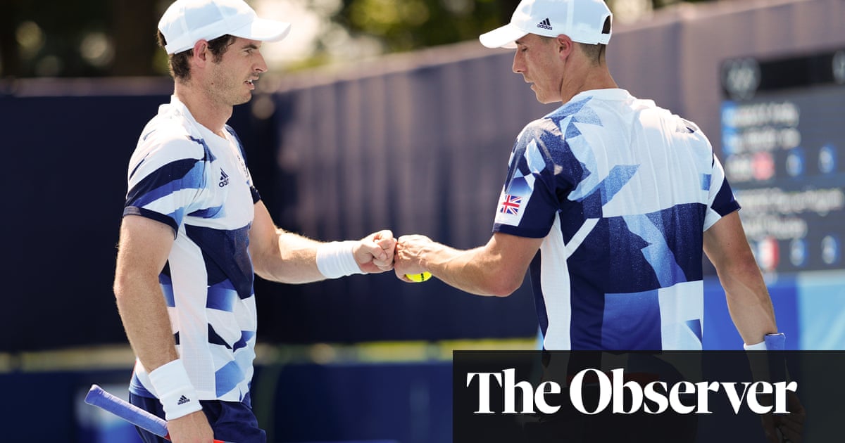 Andy Murray advances in men’s doubles as tennis players suffer in Tokyo heat