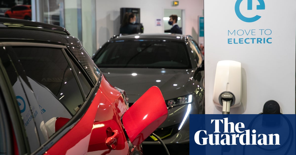 Electric car battery shortage looms in 2025, warns Stellantis boss