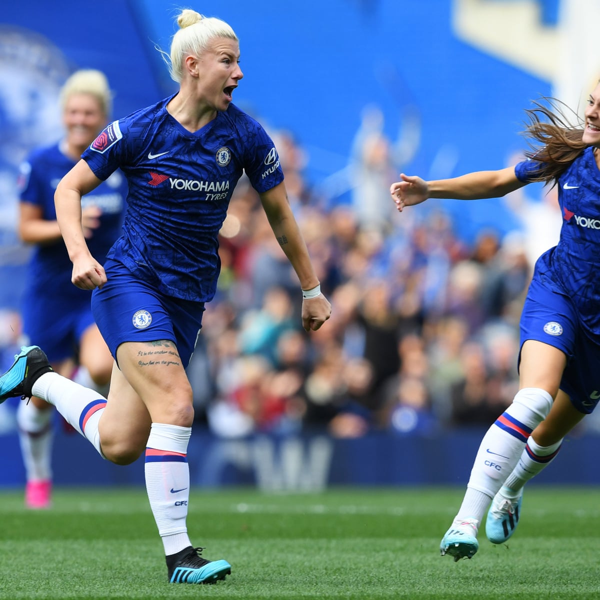 Beth England S Early Rocket Gives Chelsea Wsl Win Over Tottenham Football The Guardian