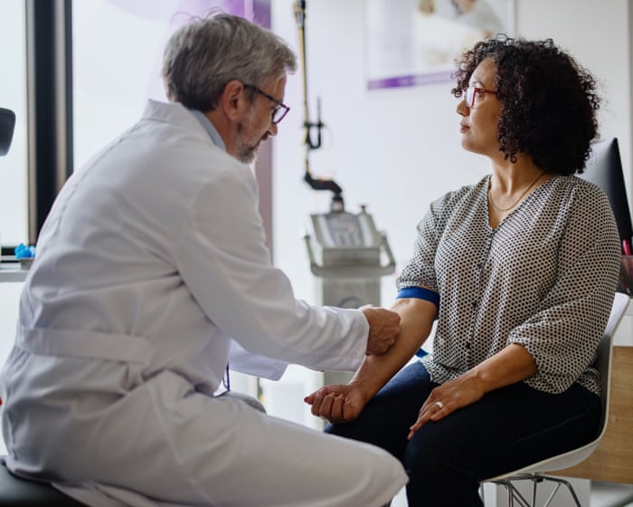 Private menopause tests risk undermining NHS care, doctors say