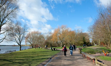 Pennington Flash country park