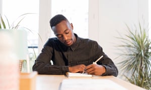 The study found some correlation between left-handedness and being sensitive or having ‘fed-up feelings’.