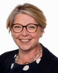 Head and shoulders photograph of Sarah Breeden
