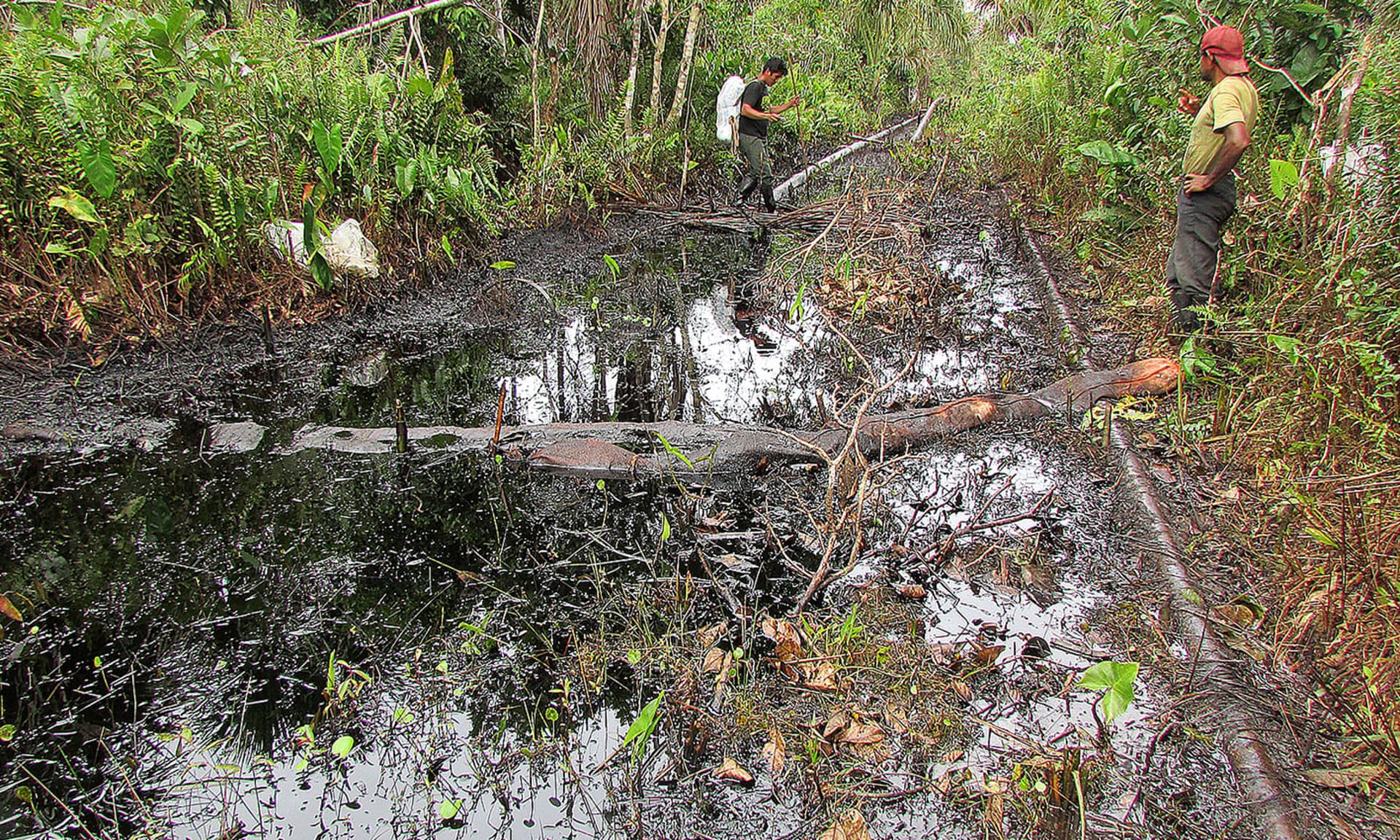 An oil spill in Lot 8, run by Pluspetrol, in 2013. Photograph: ACODECOSPAT