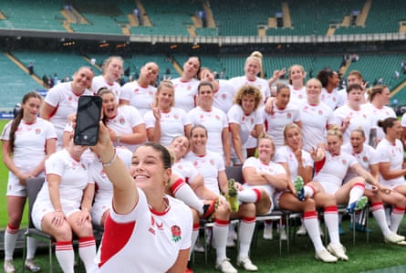 Jess Breach takes a selfie with her teammates during the England squad announcement at Twickenham