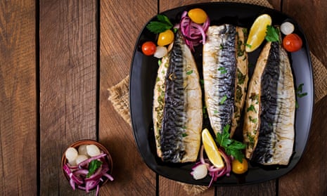 Scientists suggest eating oily fish linked to lower risk of kidney ...