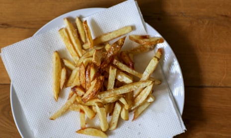 Tom Hunt’s home-cooked fries are perfect and crisp, even if the oil may not be new.
