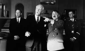 Max von Sydow as controversial Norwegian Nobel Laureate Knut Hamsun with Ernst Jacobi as Adolf Hitler in Hamsun, 1996