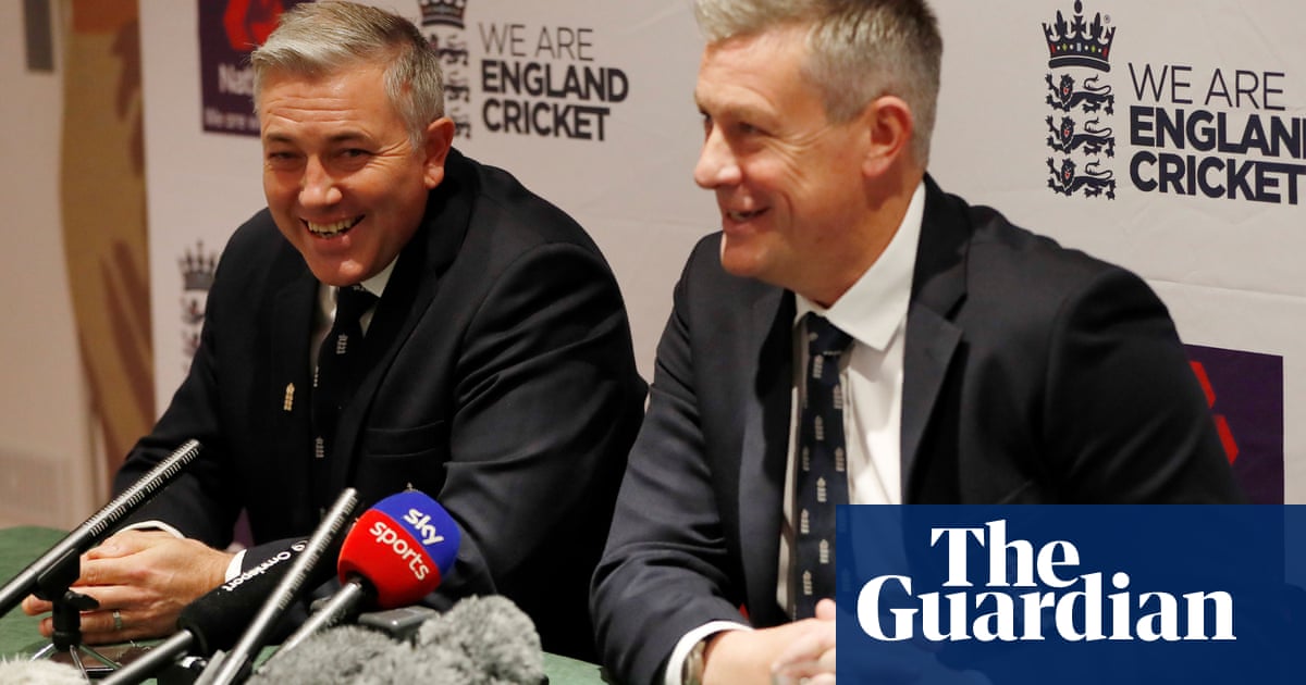 Chris Silverwood’s England brief is to reinvent Root as batsman and captain