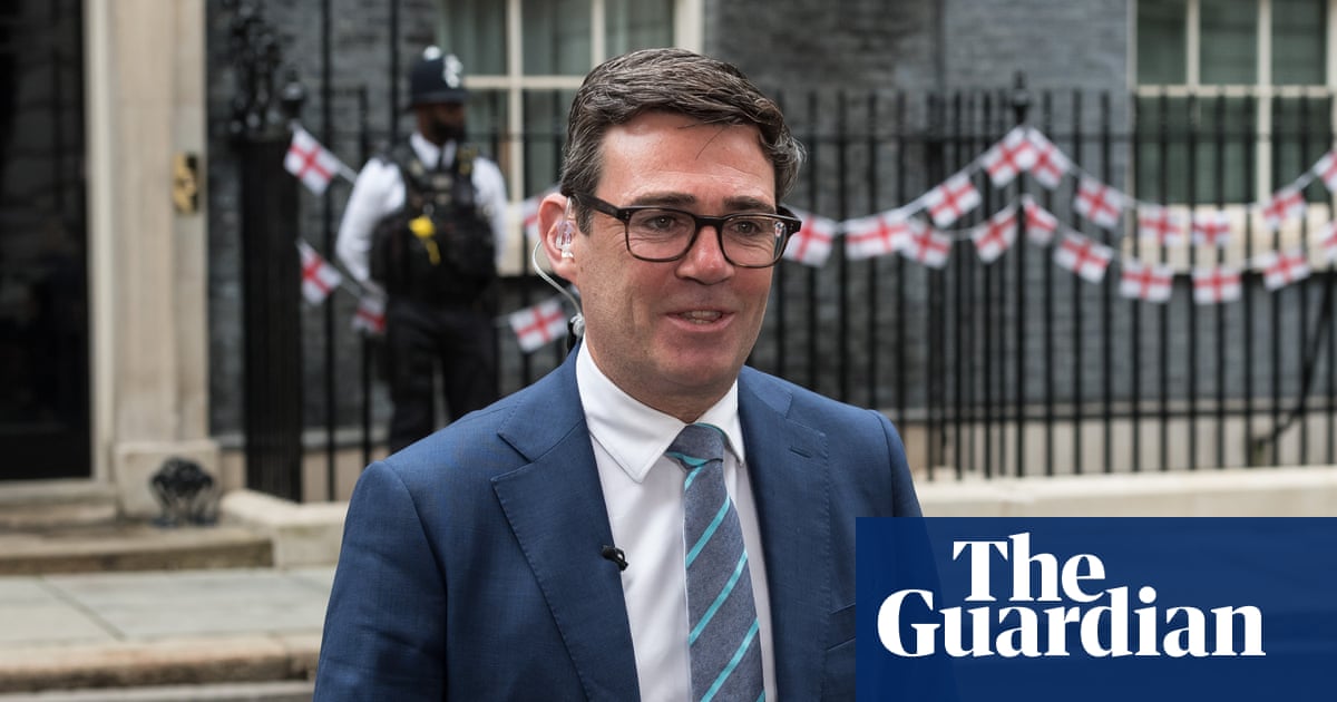 Andy Burnham alarms investors with call to end UK dependence on foreign lenders