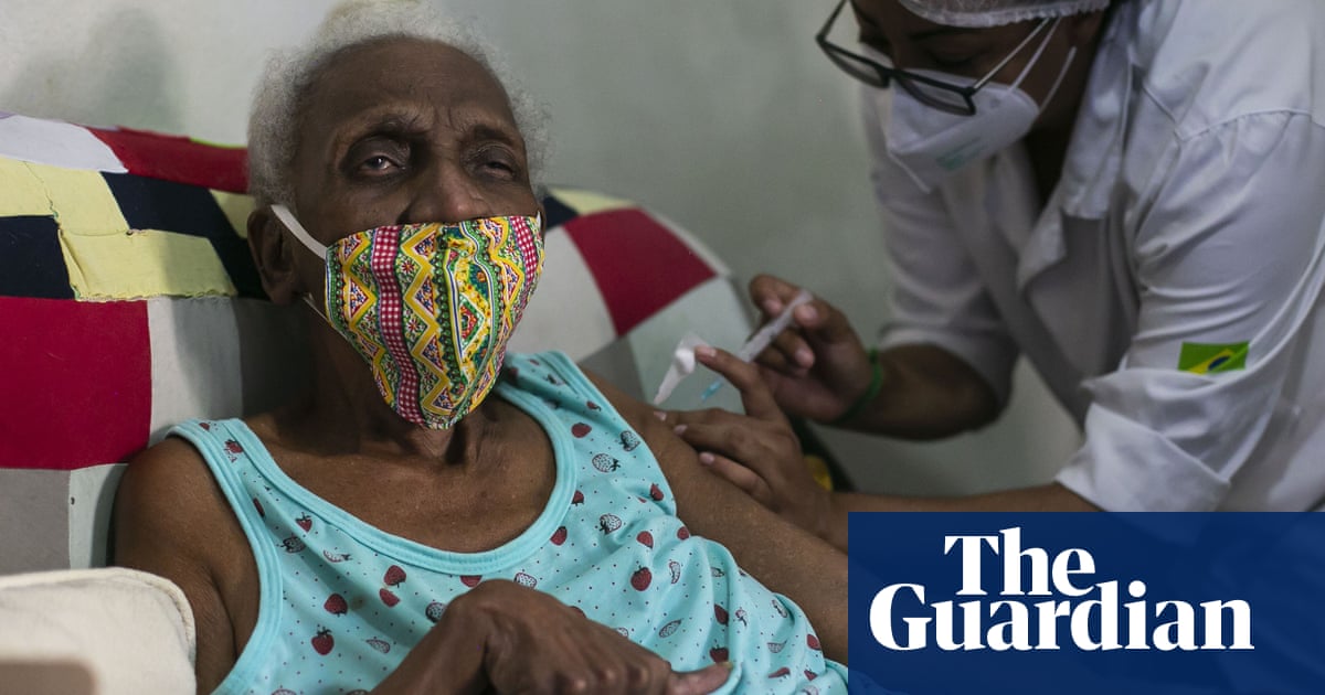 Brazil Health Workers Accused Of Giving Covid Vaccinations With Empty Syringes Global Development The Guardian