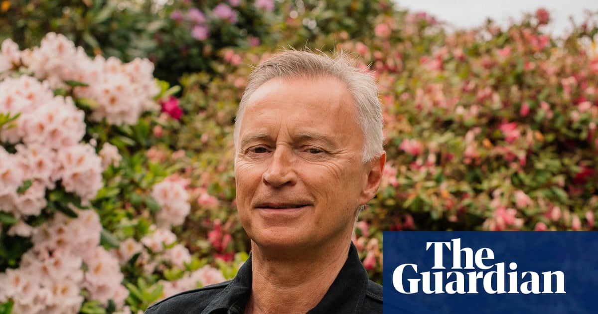 Δημοσιεύστε τις ερωτήσεις σας για τον Robert Carlyle