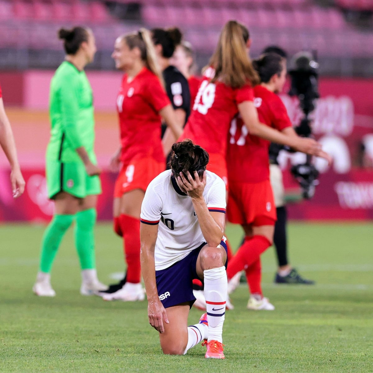 Usa Coach Vlatko Andonovski Fiddled But His Players Burned At The Olympics Usa Women S Football Team The Guardian Usa Coach Vlatko Andonovski Fiddled But His Players Burned At The Olympics Usa Women S Football Team The Guardian