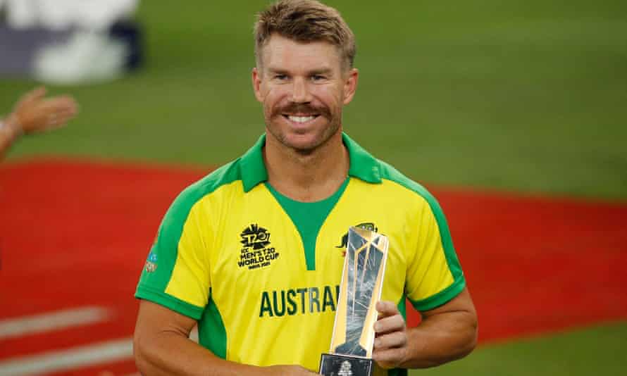 David Warner with his award for being player of the tournament