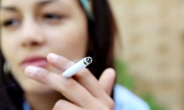 The government wants to reduce the number of smokers in the UK to less than 12% of the population.