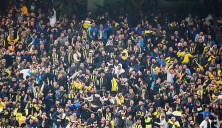 Fenerbahce At A Crossroads As Turkish Super Lig Gets Ready To Kick Off Fenerbahce The Guardian