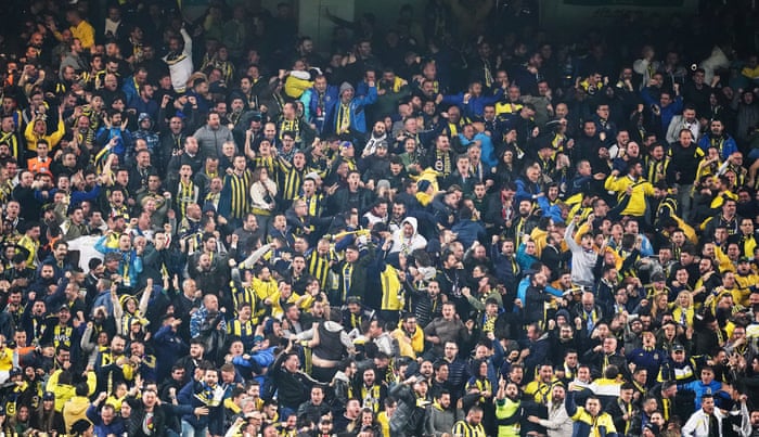 Fenerbahce At A Crossroads As Turkish Super Lig Gets Ready To Kick