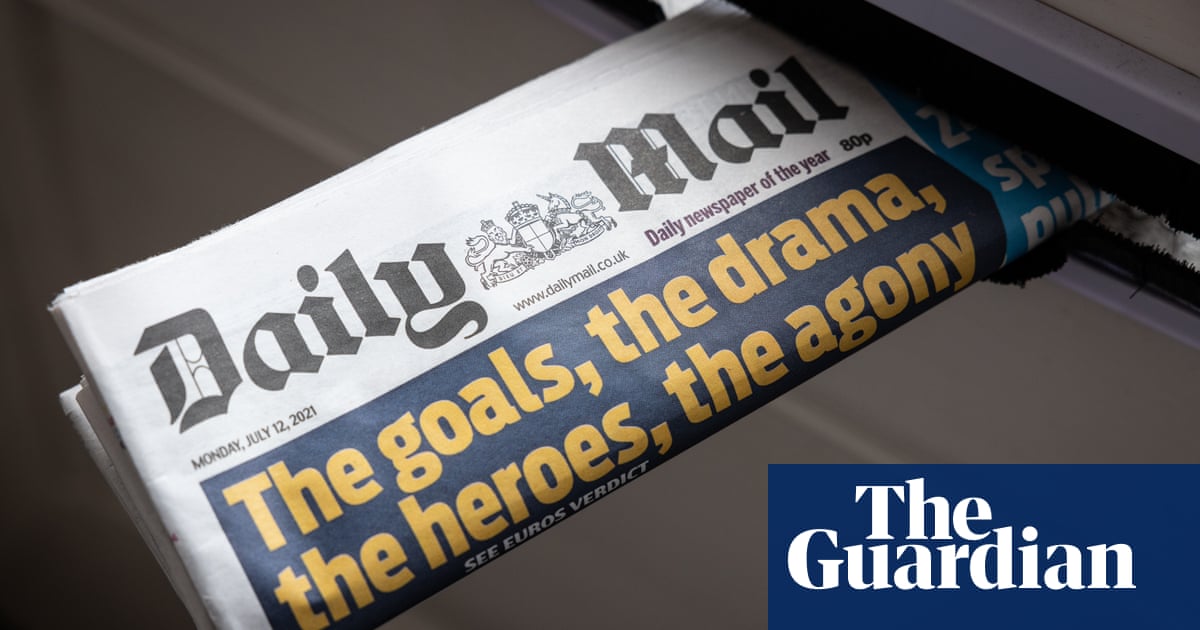 Daily Mail plans job cuts amid digital merge