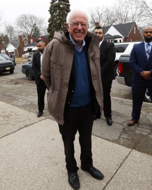 Big coat energy … outside a polling location in Detroit, 2020.