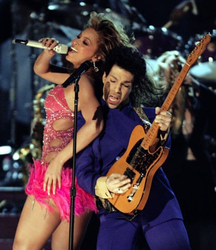 Prince and Beyoncé performing at the Grammy Awards in 2004.