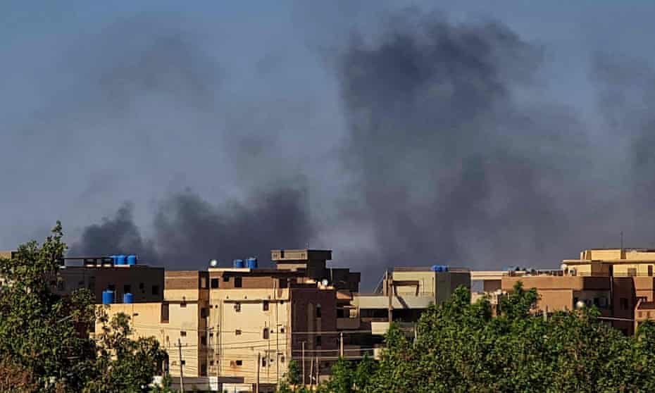 Sudan: Airstrikes hit Khartoum as fighting between army and Rapid Support Forces (RSF) intensifies