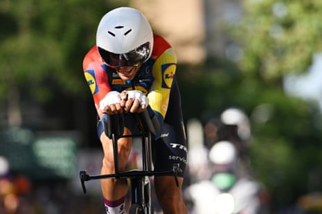 Juan Ayuso in Tour de France stage 1 TTT
