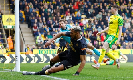 Joelinton scores Newcastle’s second goal against Norwich