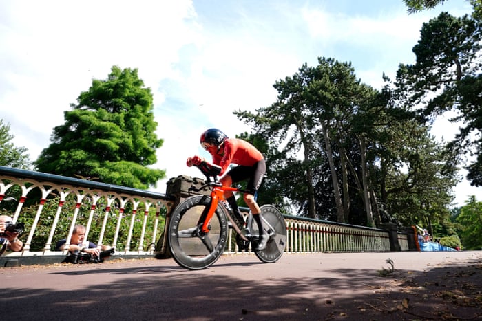 Geraint Thomas is away...